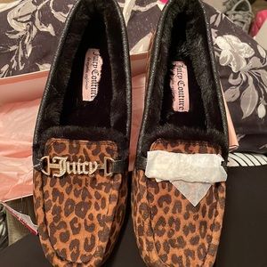 BNWT Juicy Couture Leopard Print Moccasins